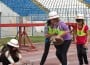 elevi la stadion