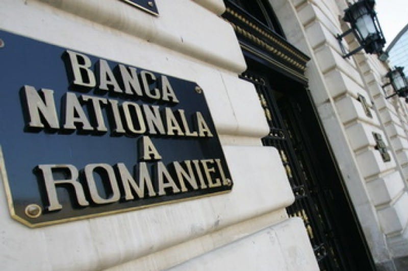 Băncile anticipează o continuare a înăspririi condițiilor de creditare, în trimestrul III din acest an. Sondaj BNR
