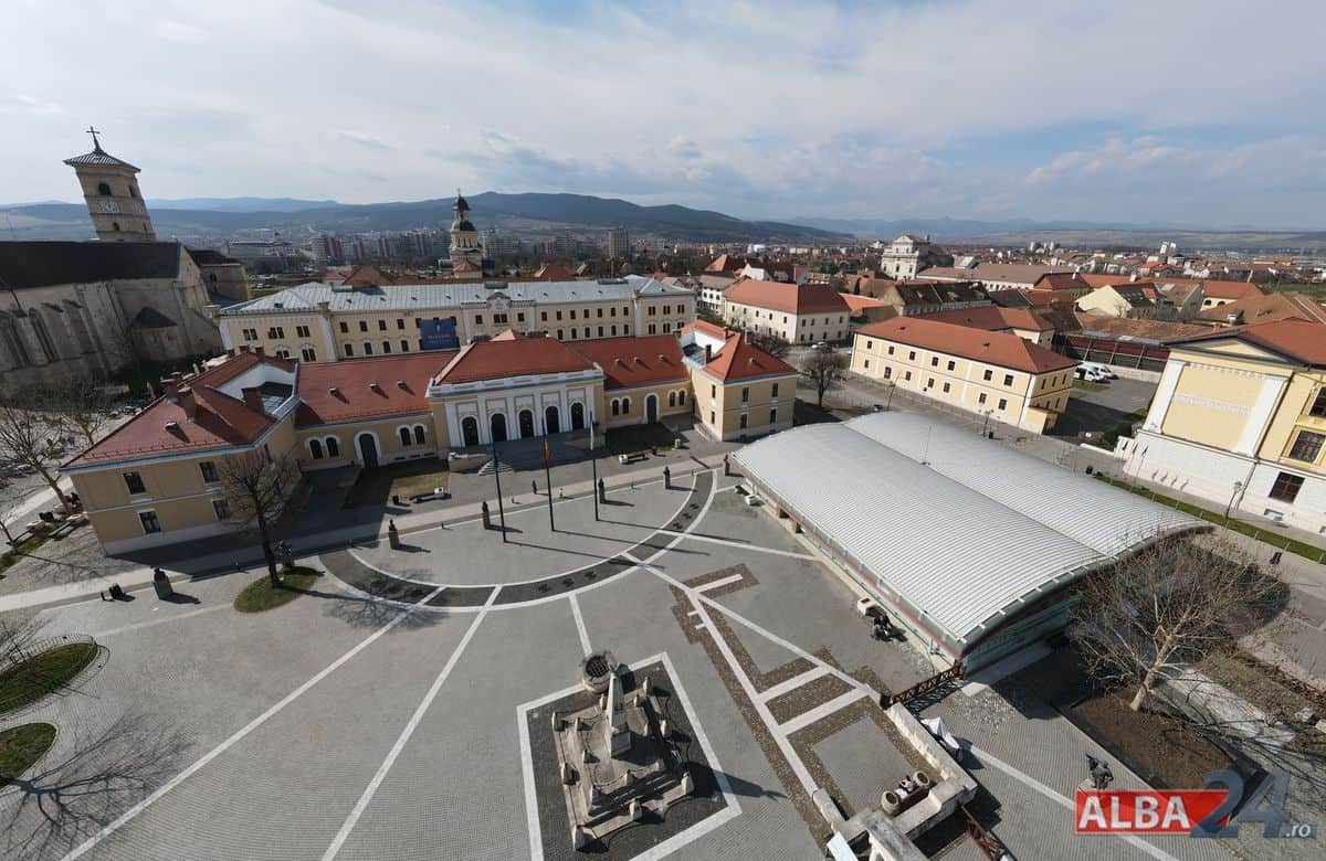 29 aprilie: Ziua Internațională a Dansului, sărbătorită la Alba Iulia. Atelier de dans, flashmob și joc românesc în inima Cetății