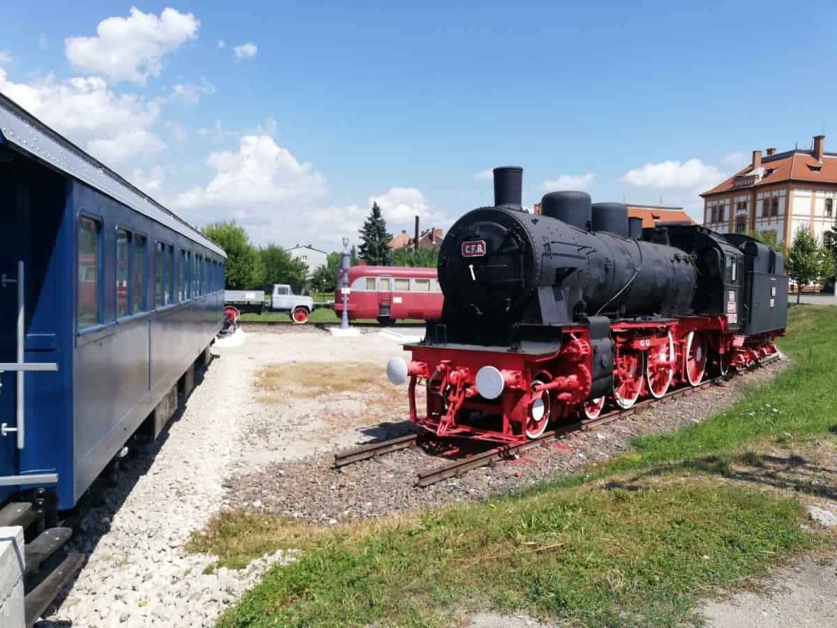 Trenuri de epocă, restaurate și incluse în circuit turistic. Planuri la Ministerul Transporturilor