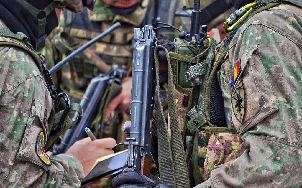 Legea voluntariatului militar, adoptată de Parlament. Drepturi, reguli, facilități și procedura de mobilizare pentru rezerviști