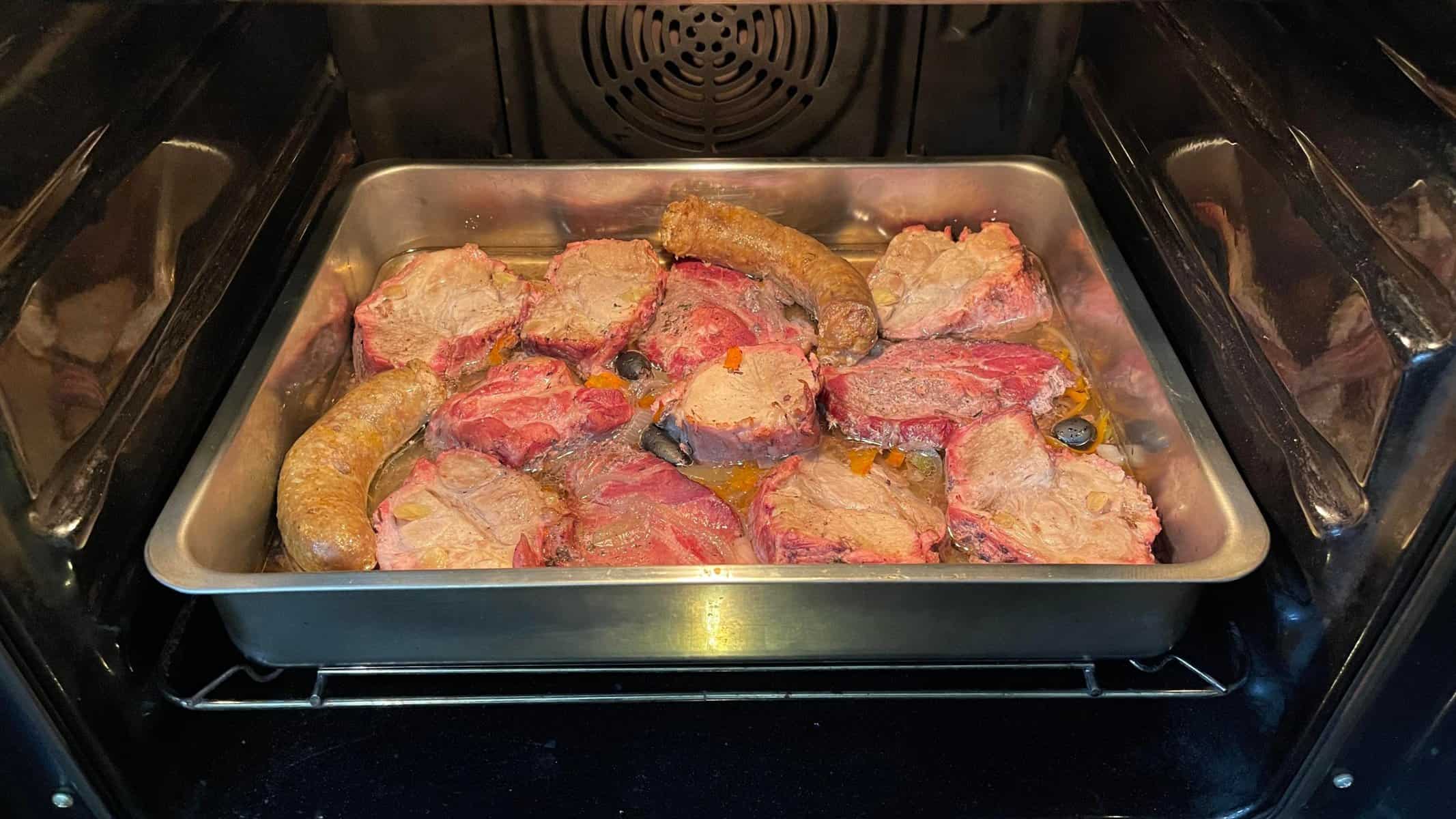 IDEI pentru MASA de REVELION 2026. Preparate speciale pentru meniul festiv din noaptea de ANUL NOU