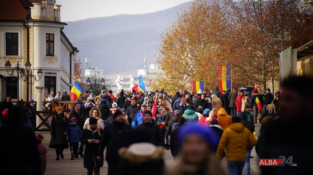 Ce populație are România în 2026: Numărul a scăzut cu 0,5% față de anul trecut și se accentuează îmbătrânirea