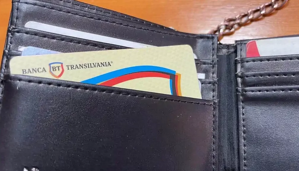 Bărbat, arestat preventiv la cererea procurorilor din Alba Iulia. Este căutat în Austria pentru furt de carduri bancare