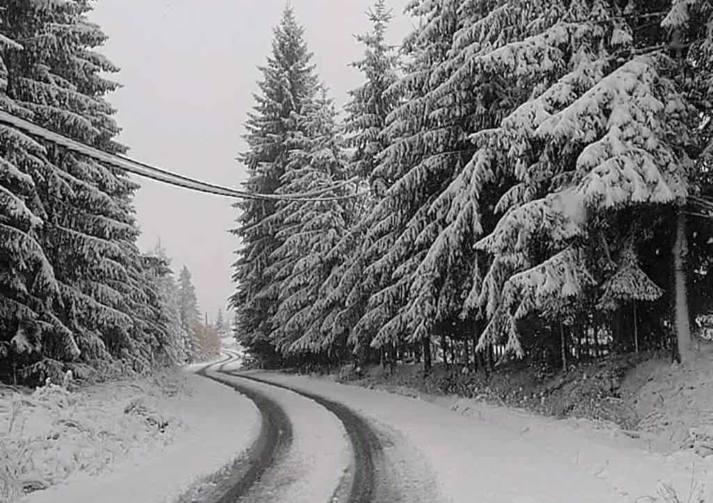 Solstițiul de iarnă 2025: Cea mai lungă noapte a anului și începutul iernii astronomice. Când are loc și ce semnificație are