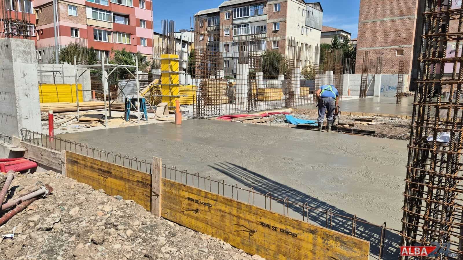Cine muncește în România, situația pe județe. Alba, în Top 5 în privința ratei de ocupare a forței de muncă. Studiu de 1 Mai