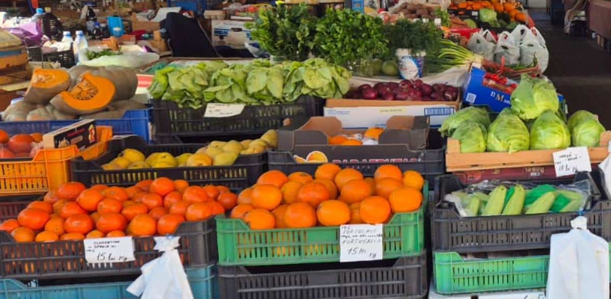 Autoritățile din România nu găsesc pesticide în legume, fructe și cereale. Doar 1% din probe au fost pozitive în 2025