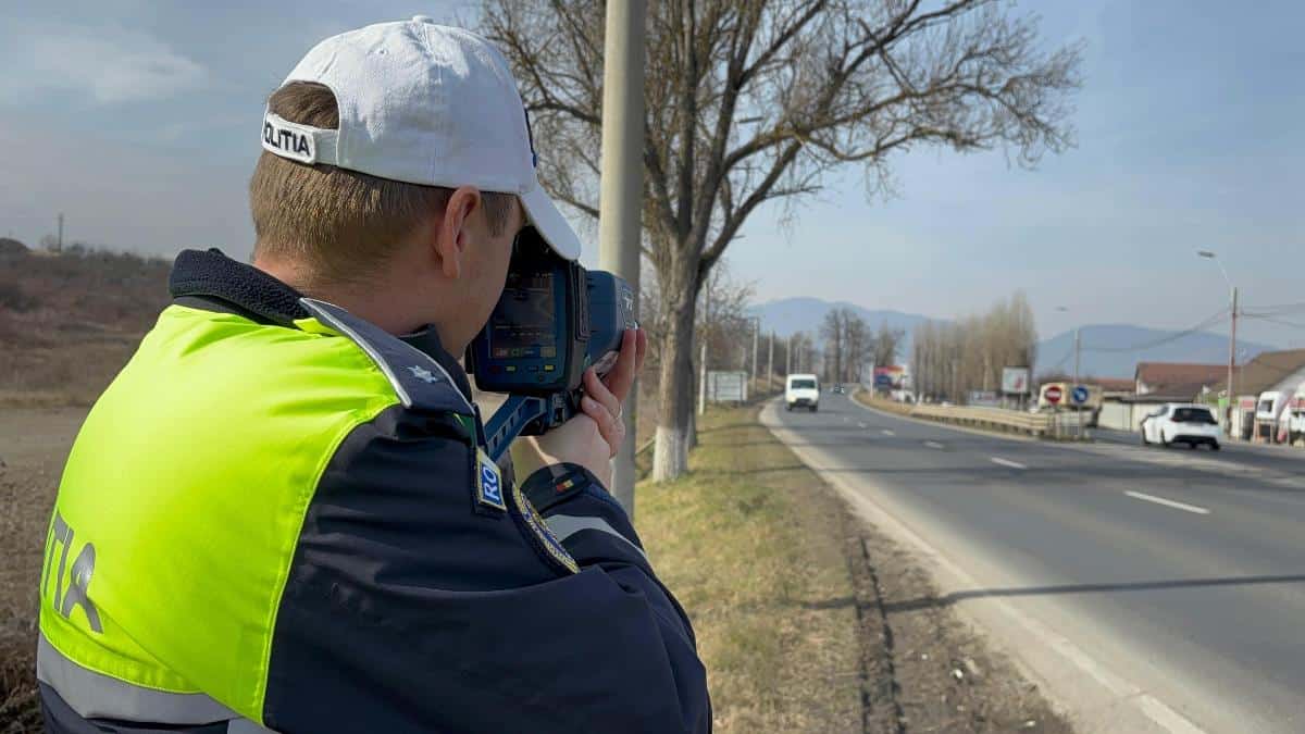 Radare de weekend în Alba, 21-22 februarie: locații în care Poliția Rutieră monitorizează circulația. Atenționări pentru șoferi