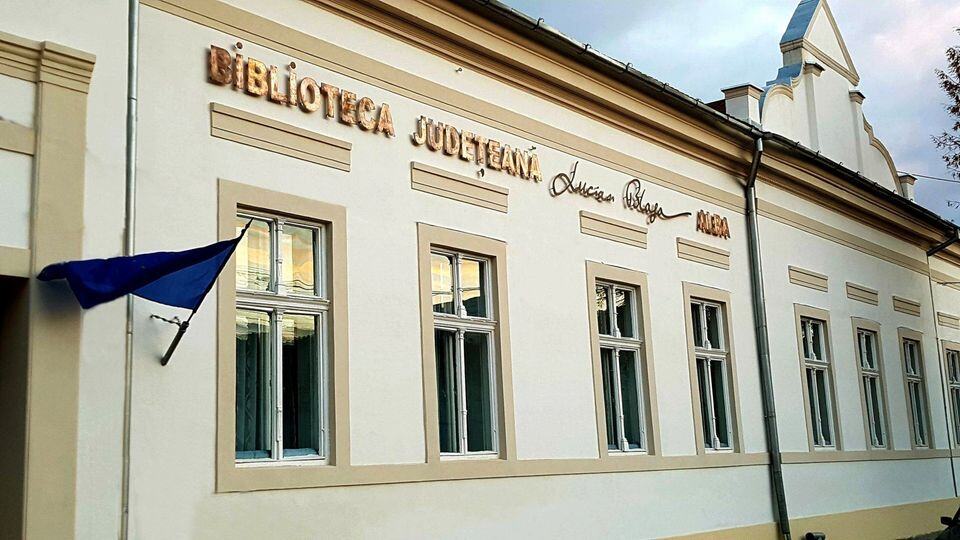 Copiii de la casa de tip familial din Mănăstirea Dumbrava vor primi cărți pentru citit, de la Biblioteca Județeană Alba