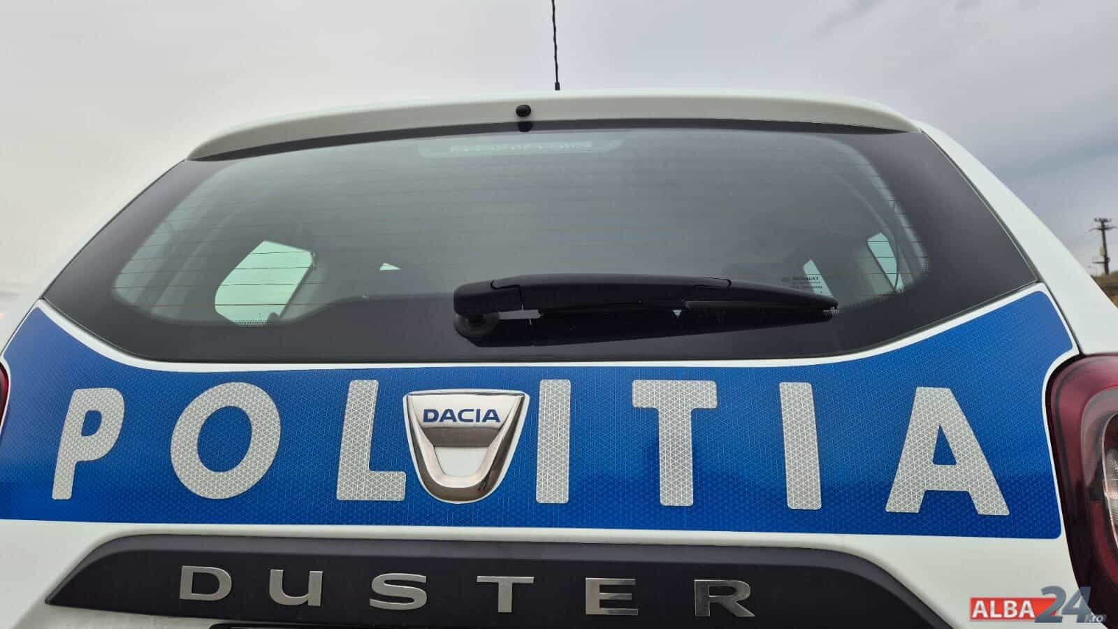 Bărbat decedat într-un incendiu ce a cuprins o rulotă, la Craiva. Polițiștii cercetează cazul