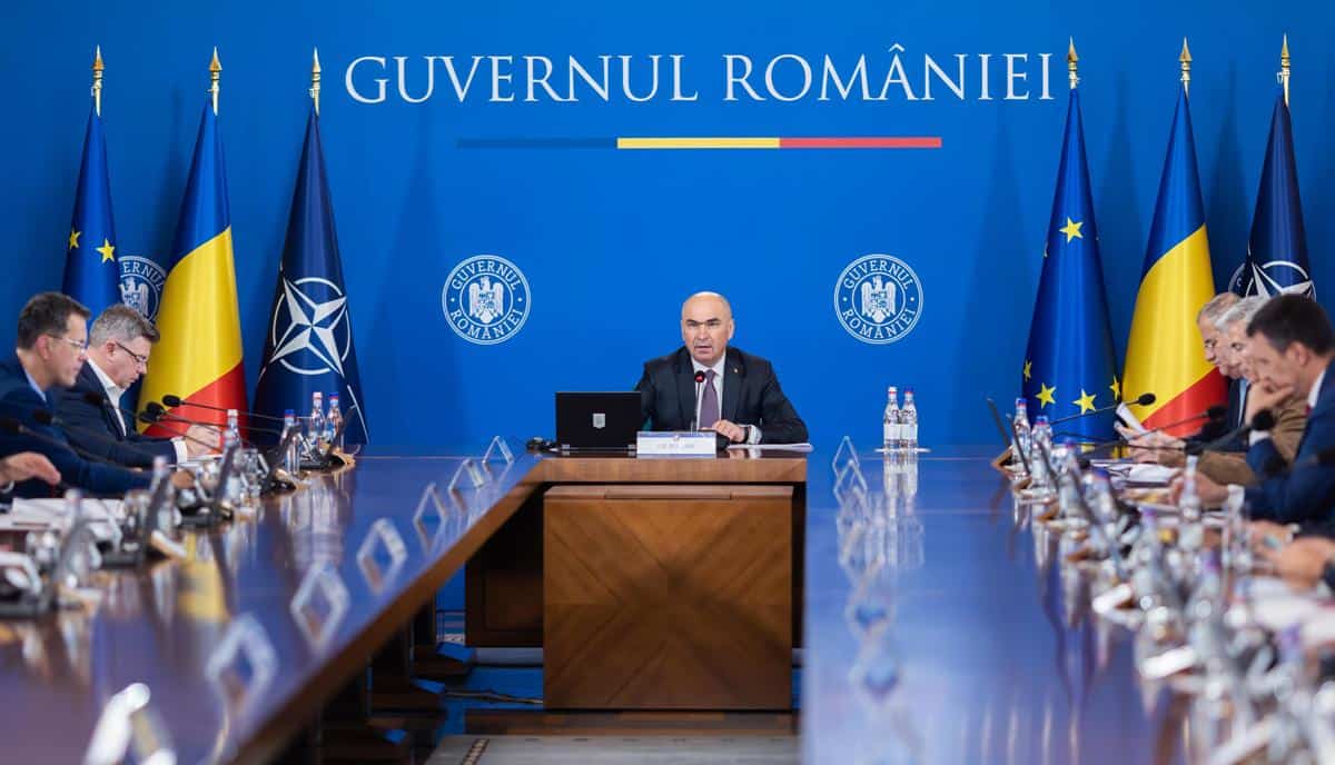 Au fost numiți miniștrii interimari din Guvernul Bolojan. Cine a preluat mandatele PSD. Decretele, publicate în Monitorul Oficial