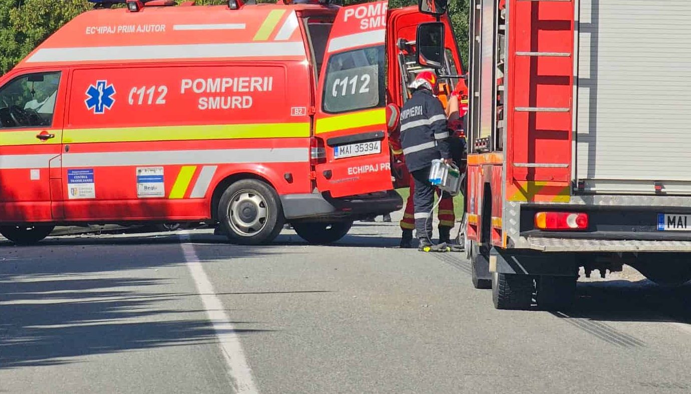 Accident GRAV pe DJ 127, la Gura Cornei, pe raza orașului Abrud: O persoană rănită, după răsturnarea unei autoutilitare