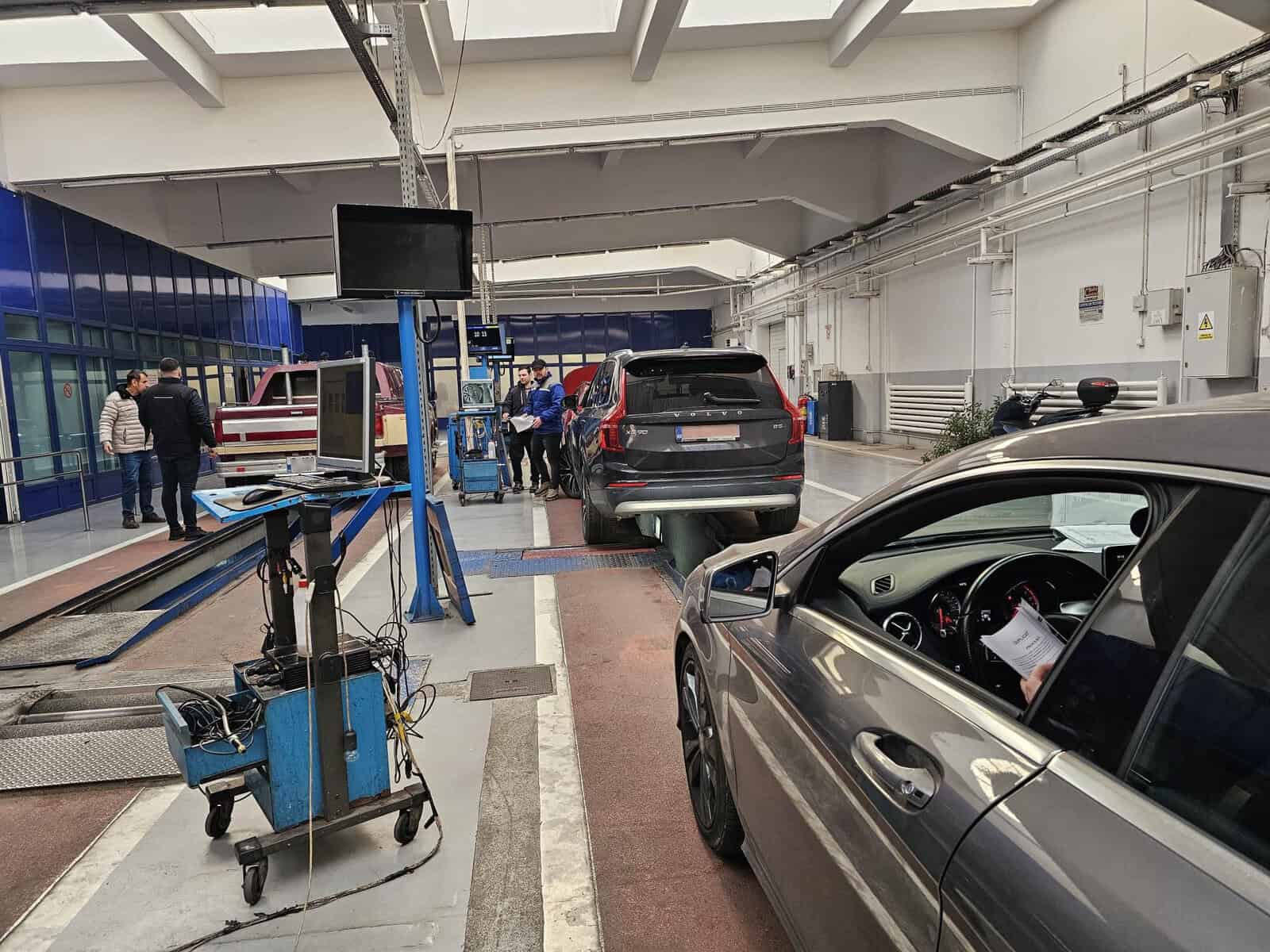 Schimbări majore pentru șoferi în UE: ITP-ul va putea fi făcut în alt stat. Noi reguli pentru mașini electrice