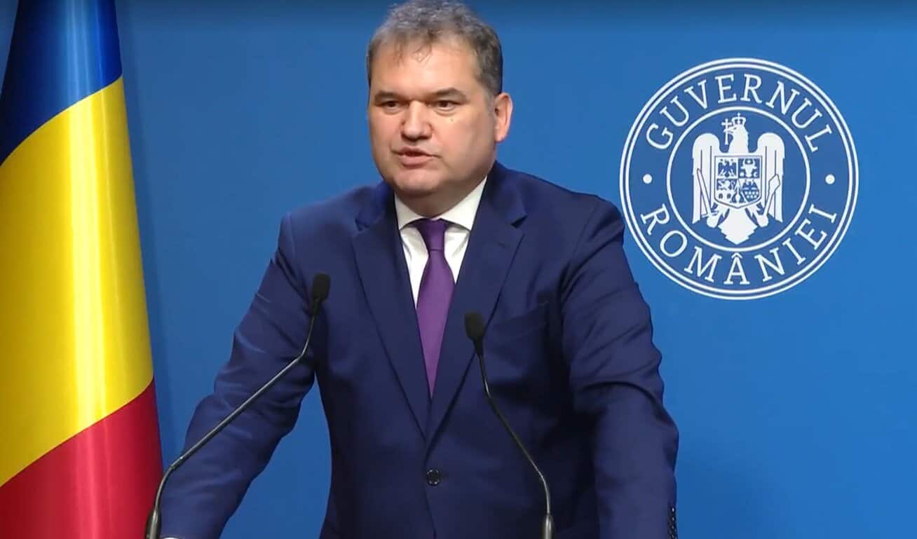 Reforma administrației locale. Câte posturi vor fi desființate și când încep concedierile. Anunțul ministrului Dezvoltării