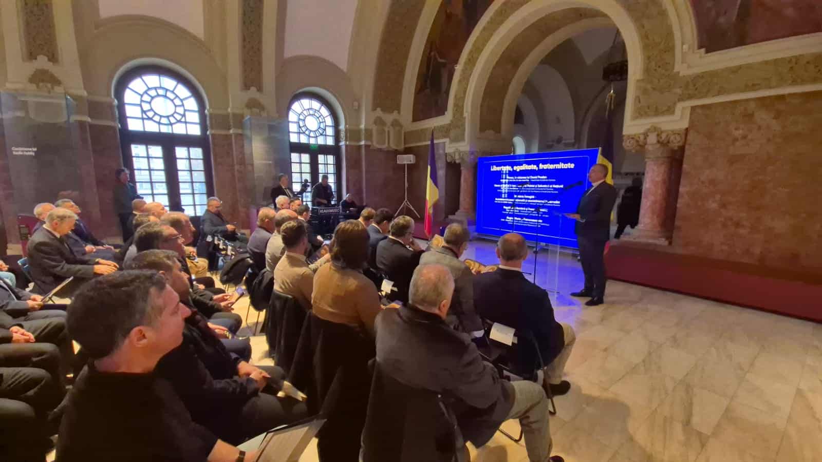 VIDEO: Simpozionul ”Libertate, egalitate, fraternitate” la Sala Unirii din Alba Iulia, cu personalități din mediul academic