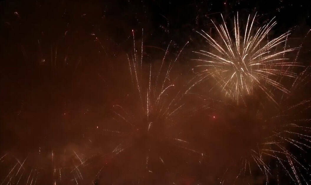 VIDEO: Spectacol de artificii la Alba Iulia – 1 Decembrie 2025, Ziua Națională. La mulți ani, România!