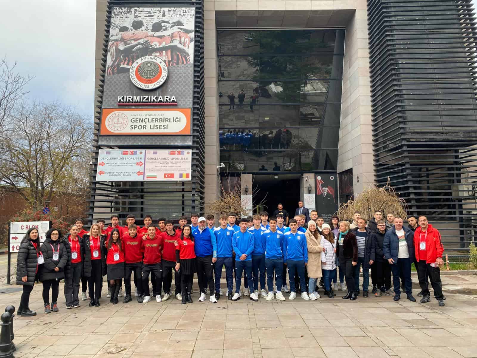 FOTO: Elevi de la Liceul cu Program Sportiv „Florin Fleșeriu” din Sebeș, în vizită la un schimb de bune practici în Ankara, Turcia