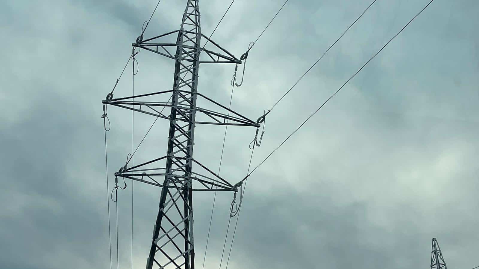 Lista ”băieților deștepți din energie” publicată de Guvern. Proiecte energetice făcute de firme fără angajați sau cifră de afaceri