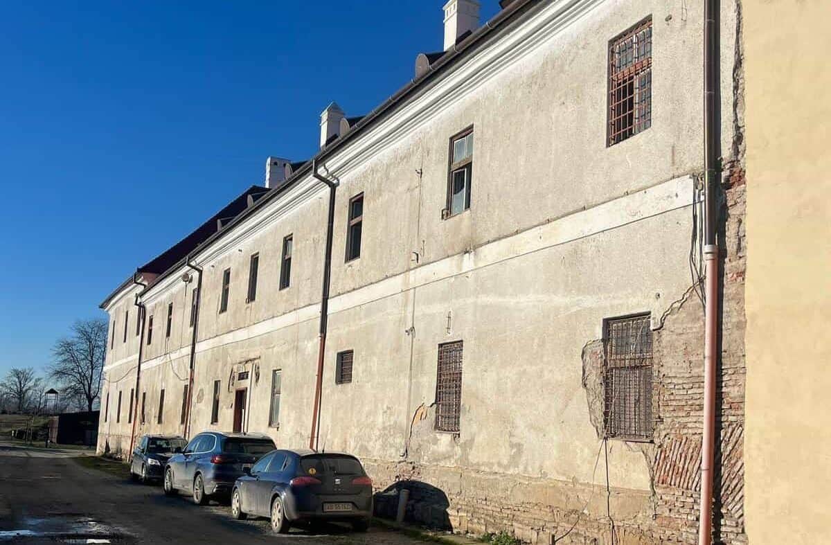 Investiție de 14 milioane de lei pentru reabilitarea unui corp de la Palatul Principilor din Alba Iulia. Contractul a fost semnat