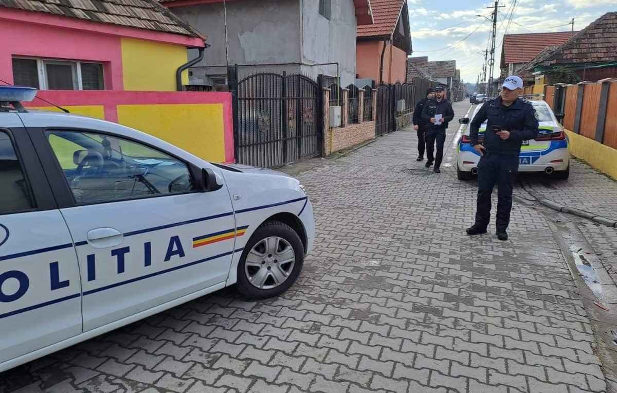 Acțiune a polițiștilor și jandarmilor în Blaj: zeci de persoane și mașini verificate. Câți șoferi au rămas fără permis