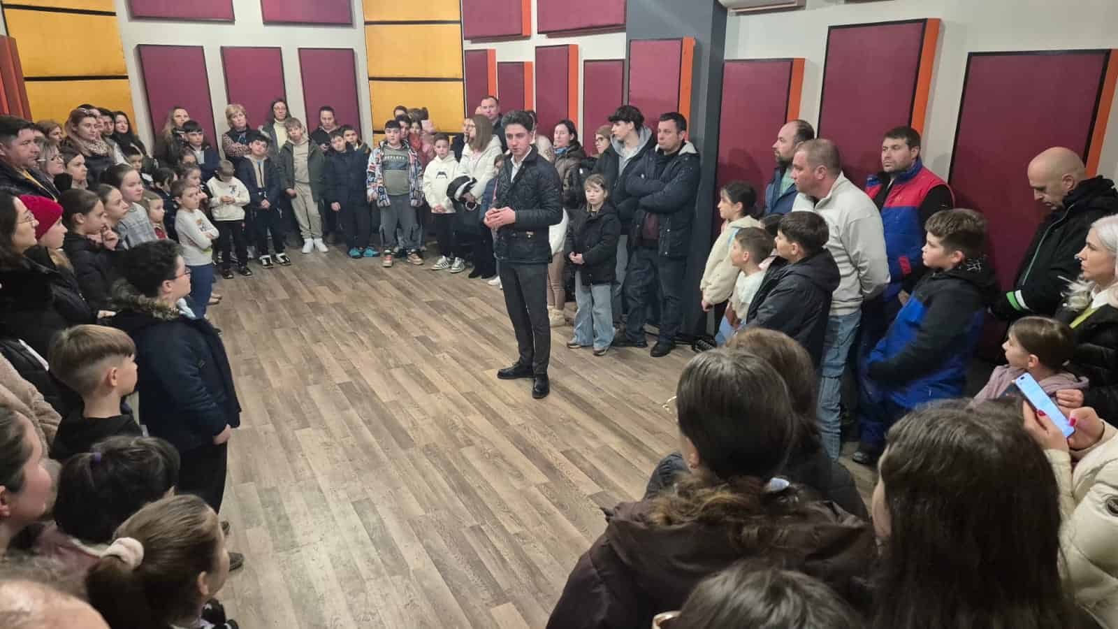 VIDEO: Ansamblul ”Valea Târnavelor” din Blaj va avea o grupă de dansuri populare la Alba Iulia. Peste 130 de copii la înscrieri