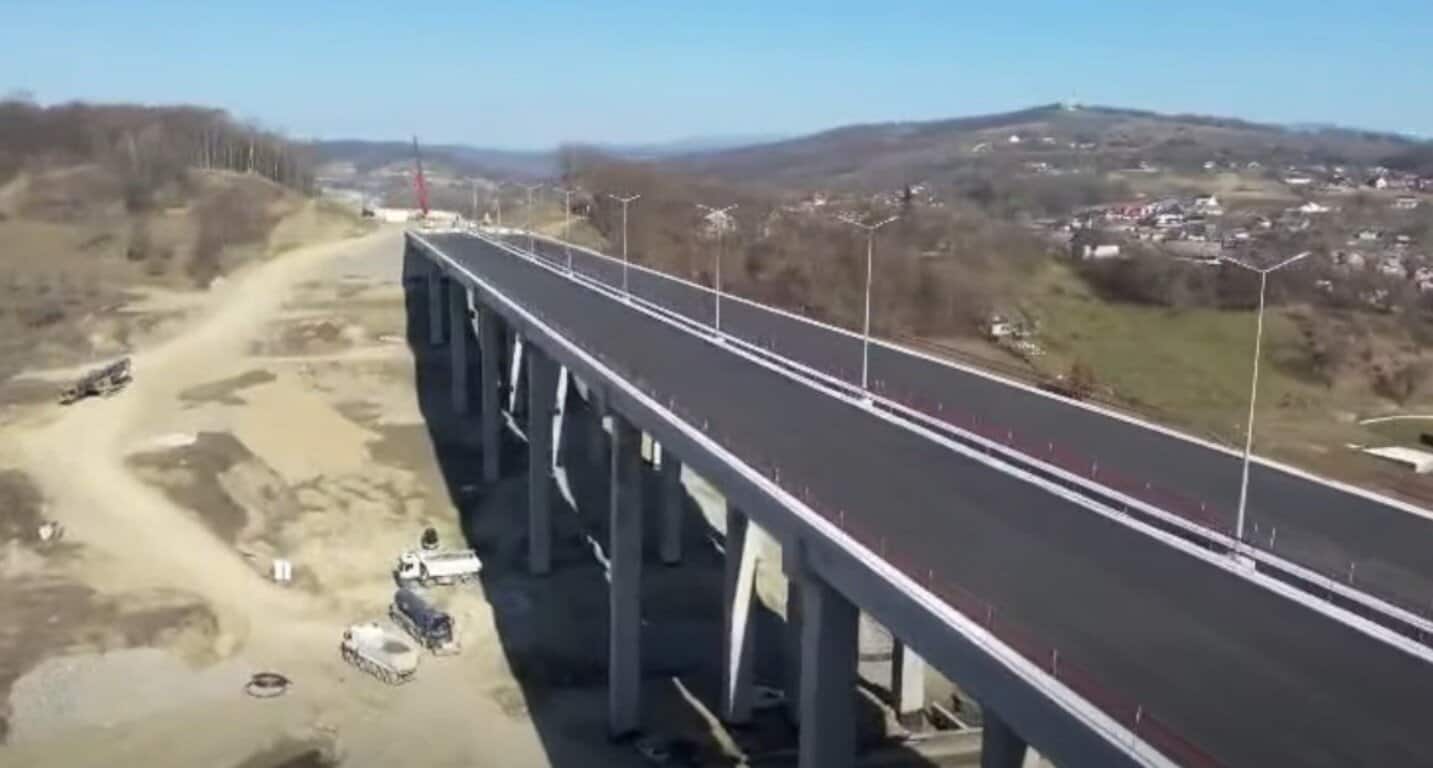 VIDEO: Autostrada Sibiu-Pitești. Cum arată secțiunea de 10 kilometri ce ar putea fi deschisă circulației în vara acestui an