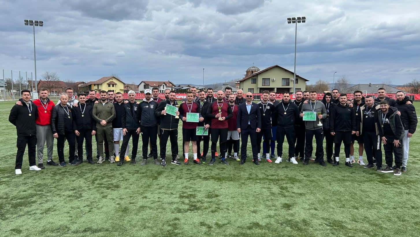 VIDEO: Polițiștii din Alba au participat la un turneu de fotbal, organizat de Ziua Poliției. Câștigătorii competiției