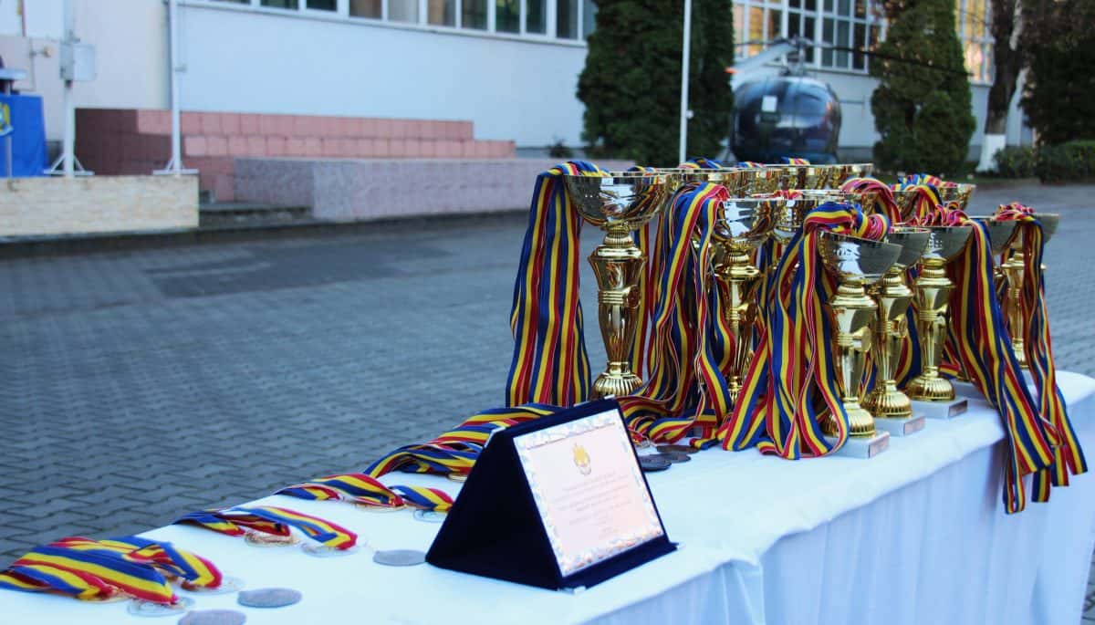 Prima etapă a Olimpiadei sportului militar liceal, la Alba Iulia: Peste 180 de elevi militari din țară participă la competiție