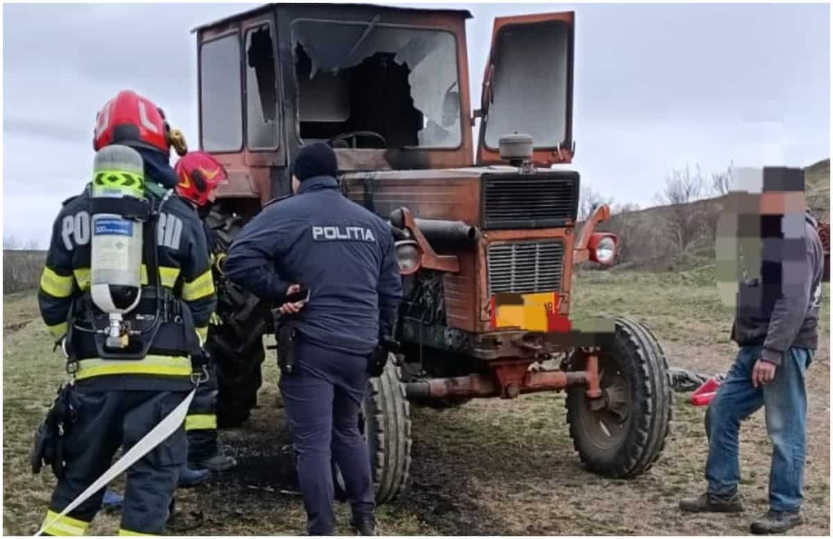 FOTO: Incendiu la un tractor agricol. Au fost chemați pompierii din Aiud
