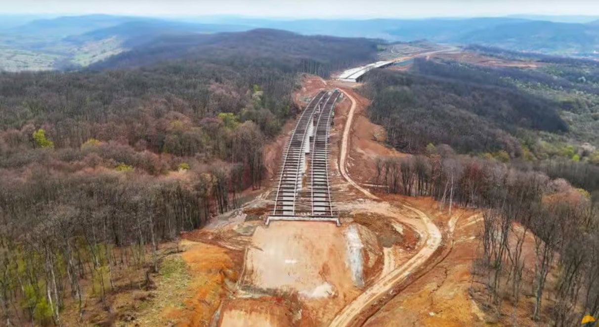 România riscă să piardă finanțarea SAFE pentru un lot de autostradă dacă nu se semnează contractele pana la 31 mai 2026