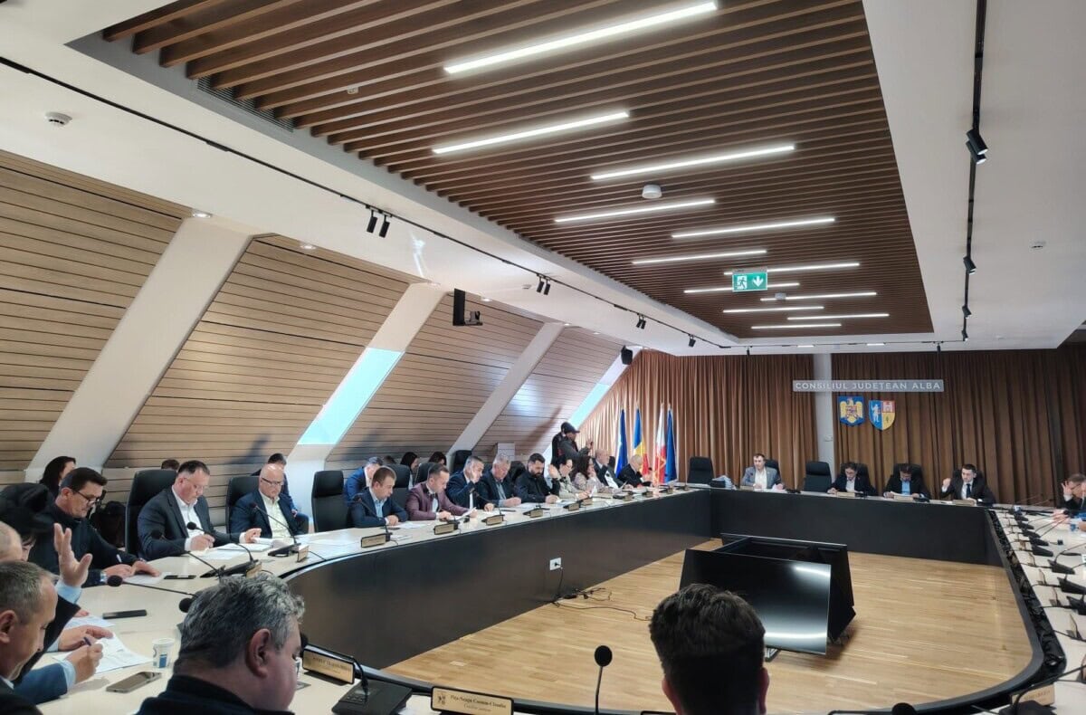 Marius Hațegan, vicepreședinte CJ Alba: A fost votat bugetul Consiliului Județean pentru 2026. Investițiile majore vor continua