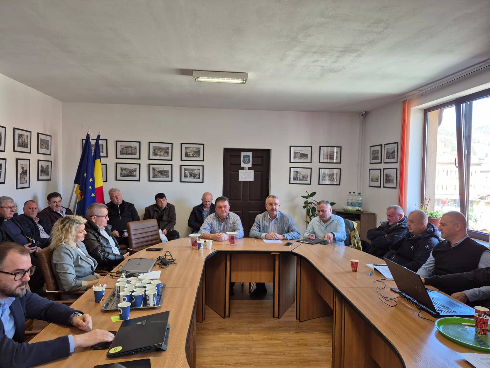Consultări la Câmpeni, cu primarii din Apuseni, pentru delimitarea Zonelor de Protecție pentru Biodiversitate