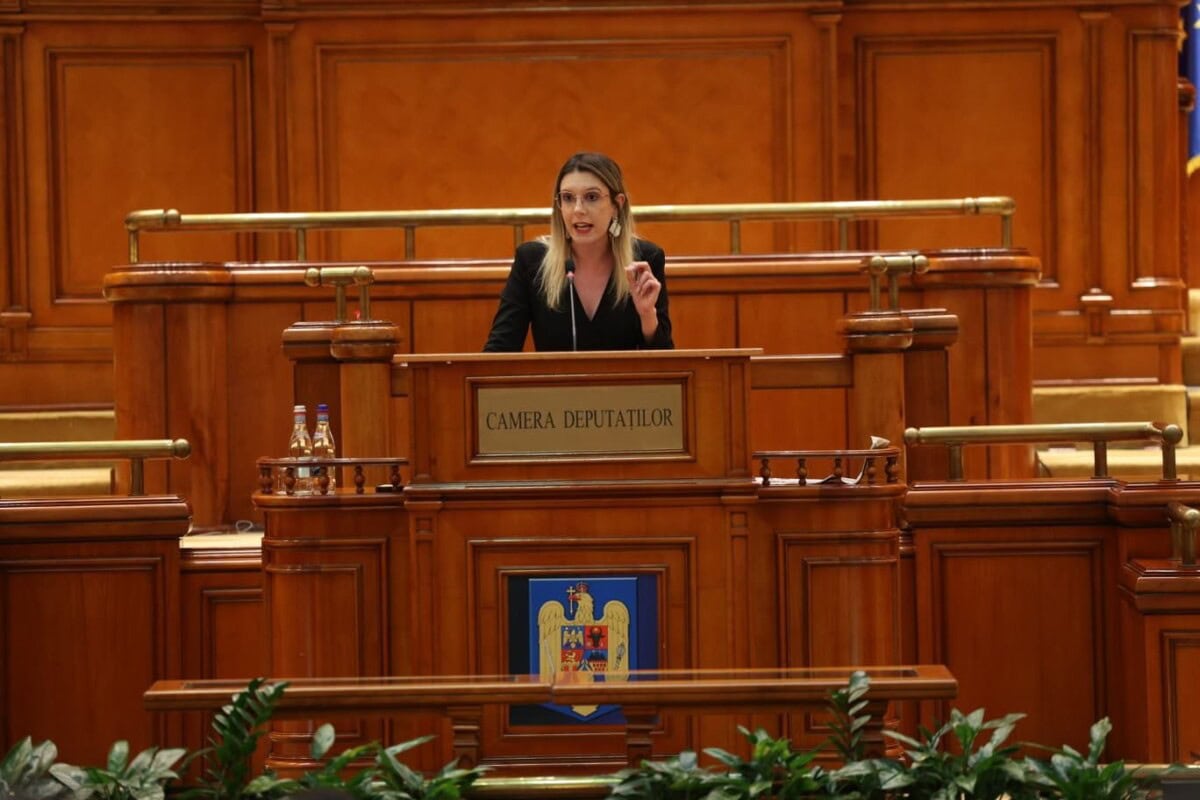 Diana Buzoianu: USR nu va face coaliție cu PSD. Liniile roșii rămân de nenegociat pentru USR