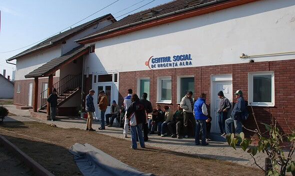 persoane fara adapost cantina