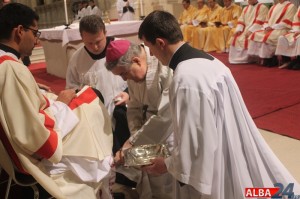 ritualul spalarii picioarelor catedrala catolica alba iulia