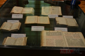 expozitie carte veche brancoveneasca muzeul de arta sacra