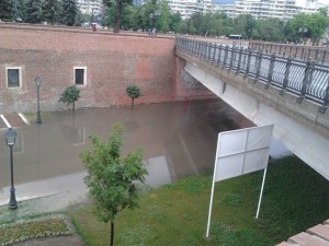 santuri inundate cetate