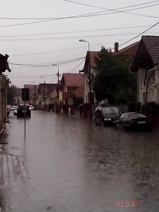strada inundata alba iulia_1