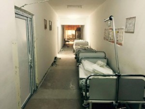 renovare spital cimpeni hol