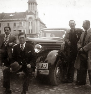 Zili si masina lui iubita - 1938