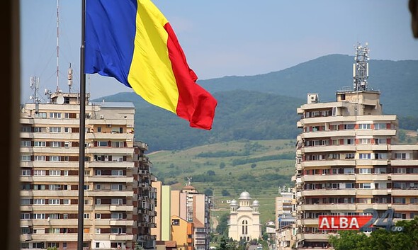 steag, tricolor, alba