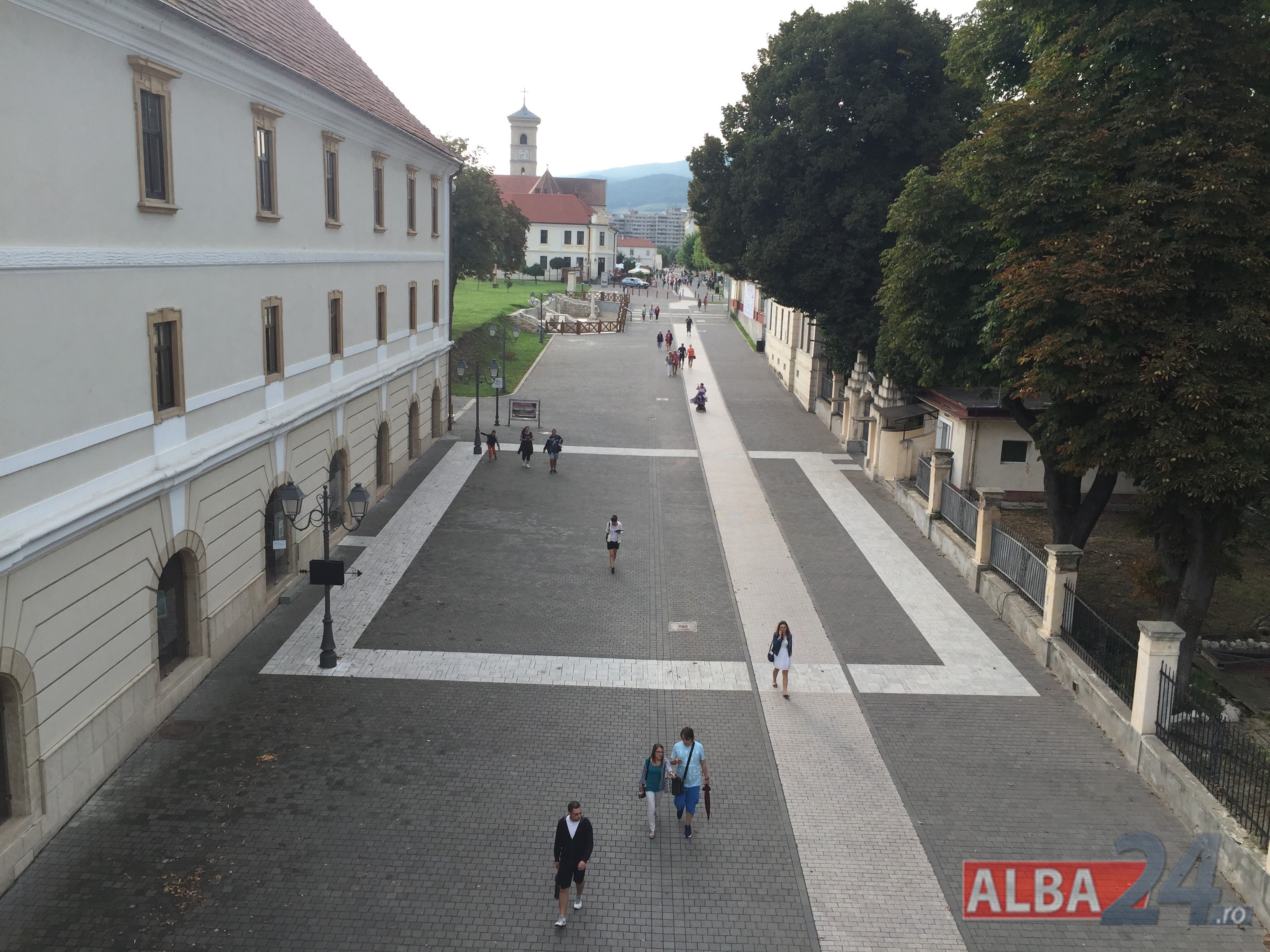 cetate, alba iulia, cetatea alba carolina