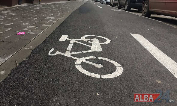 pista de biciclete in alba