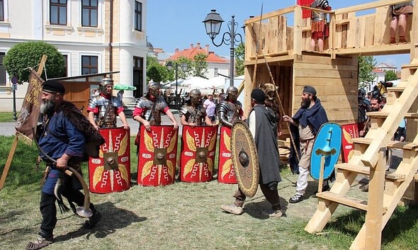 tabara militara apulum