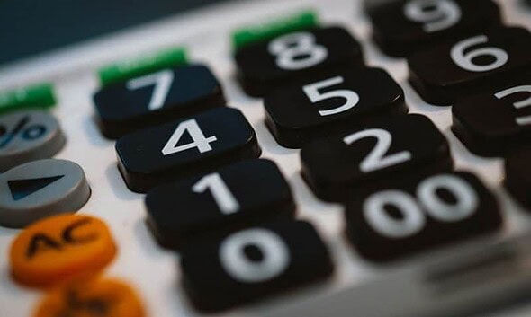 calculator finante economie