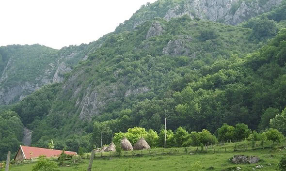pasune, casa