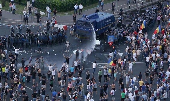protest piata victoriei