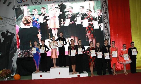 TOP dance