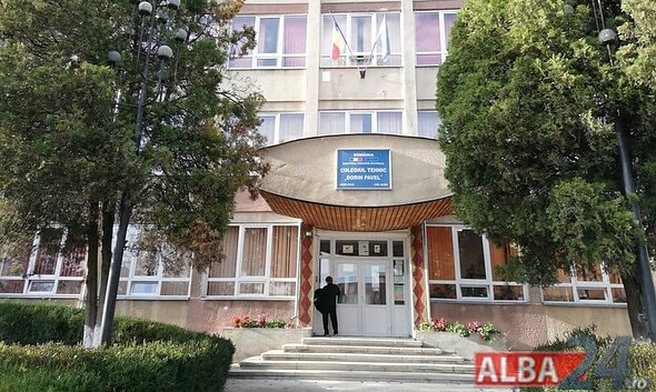 sediu liceu Dorin Pavel Alba Iulia