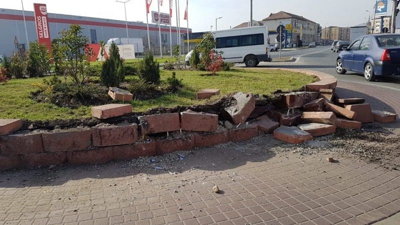 accident giratoriu selgros